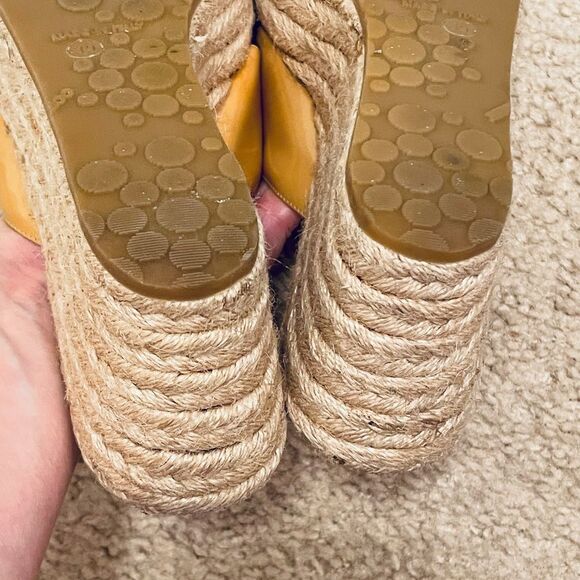 100% authentic Jimmy Choo Tan Patent Leather Espadrilles Sz39 - Picture 6 of 14